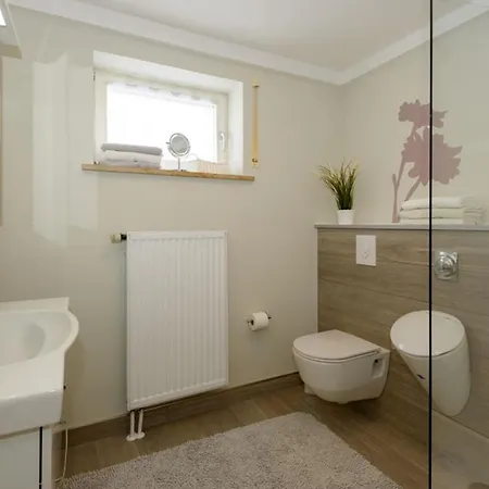 Voelkl Apartamento Böbrach